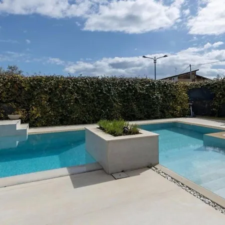 Apartment Ocean Breeze Villa - Luxe Living In The Heart Of Biarritz *
